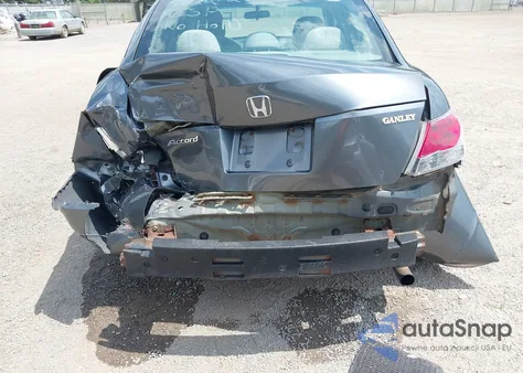 2010 Honda Accord 2.4 Lx from USA, damaged, VIN 1HGCP2F33AA186653